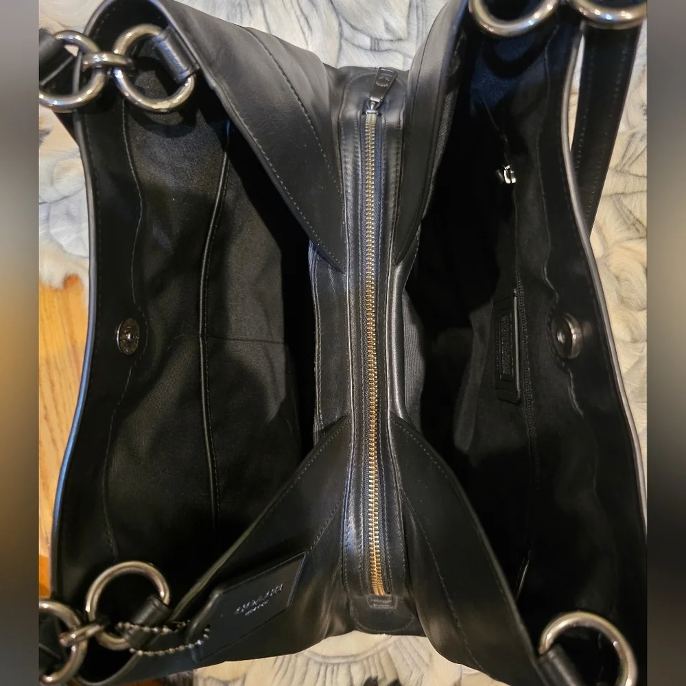 COACH Black Leather Tote Bag - Picture 7 of 10